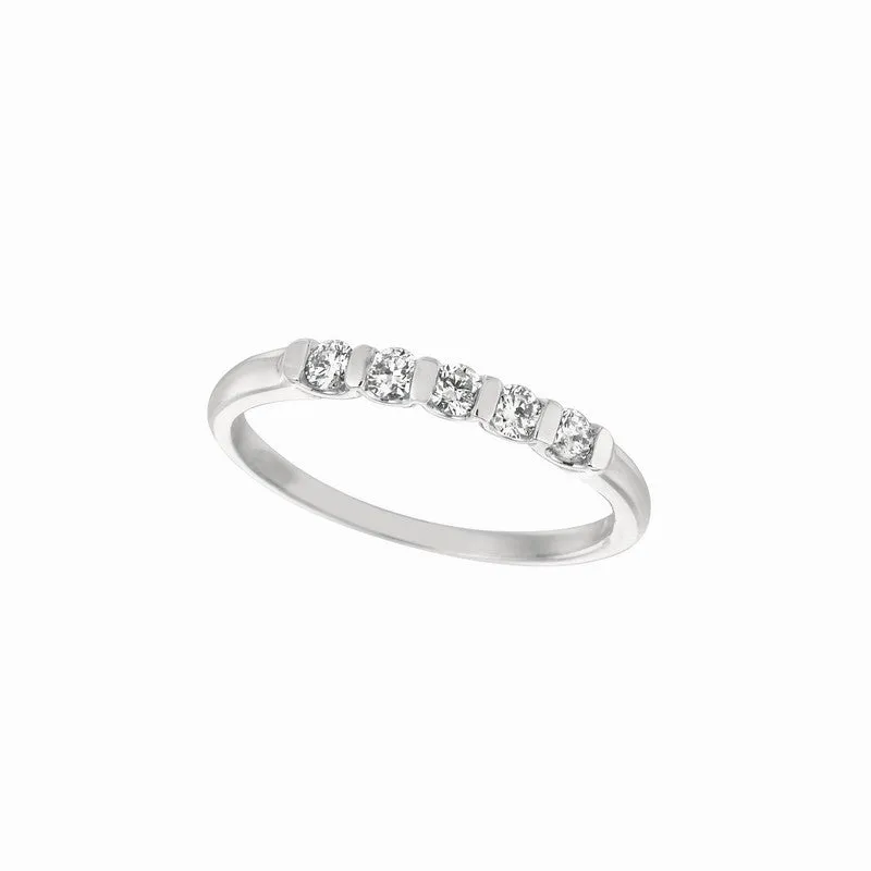 0.25 CT DIAMOND RING 14K GOLD
