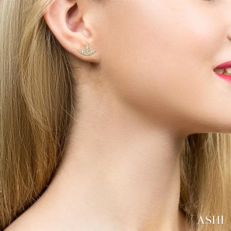 1/10 ctw Tri Leaf Round Cut Diamond Petite Earring in 10K Yellow Gold