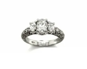 1.25 CARAT NATURAL 3 STONE OVAL DIAMOND RING F VS 18K GOLD