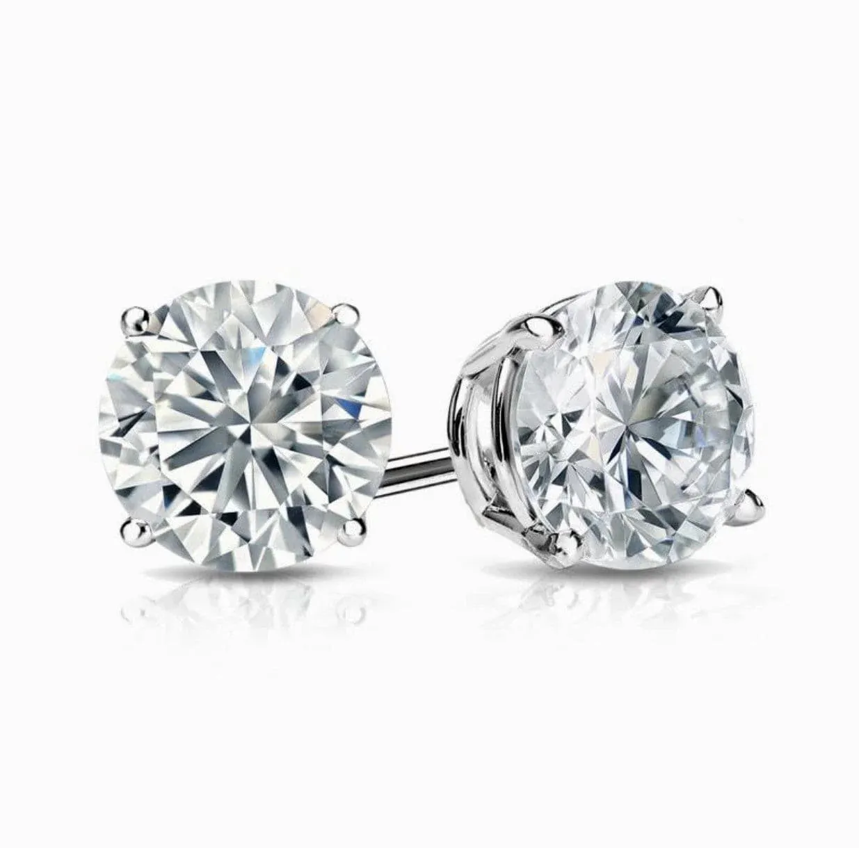 1/4ctw Diamond Stud Earrings
