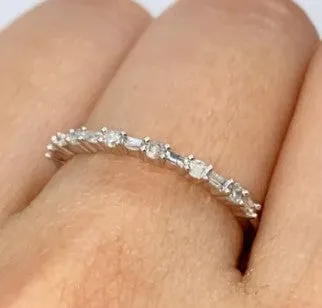 14k Stunning Diamond Eternity Band RR00277