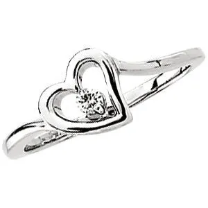 14k White Gold .06 CTW Diamond Heart Ring, Size 7