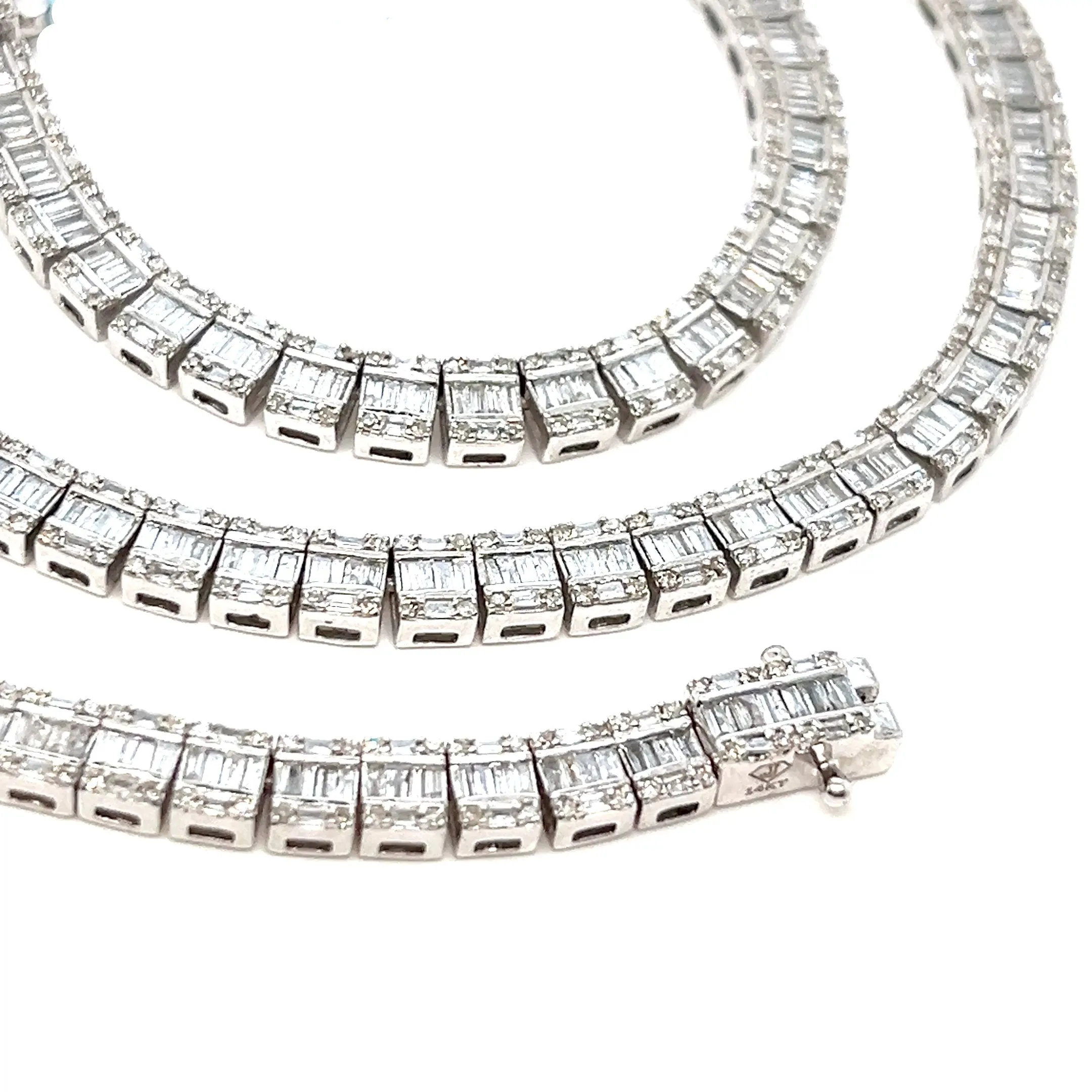 14K White Gold 4.7mm Fancy Elegant Natural Diamonds 18" Necklace - SNK43999