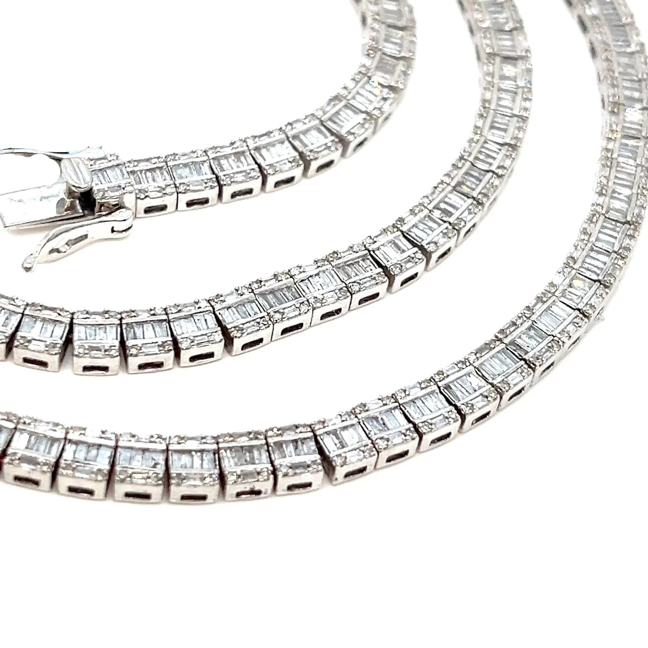 14K White Gold 4.7mm Fancy Elegant Natural Diamonds 18" Necklace - SNK43999