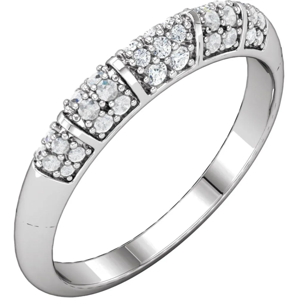 14k White Gold Accented Knife-Edge Band, Size 7