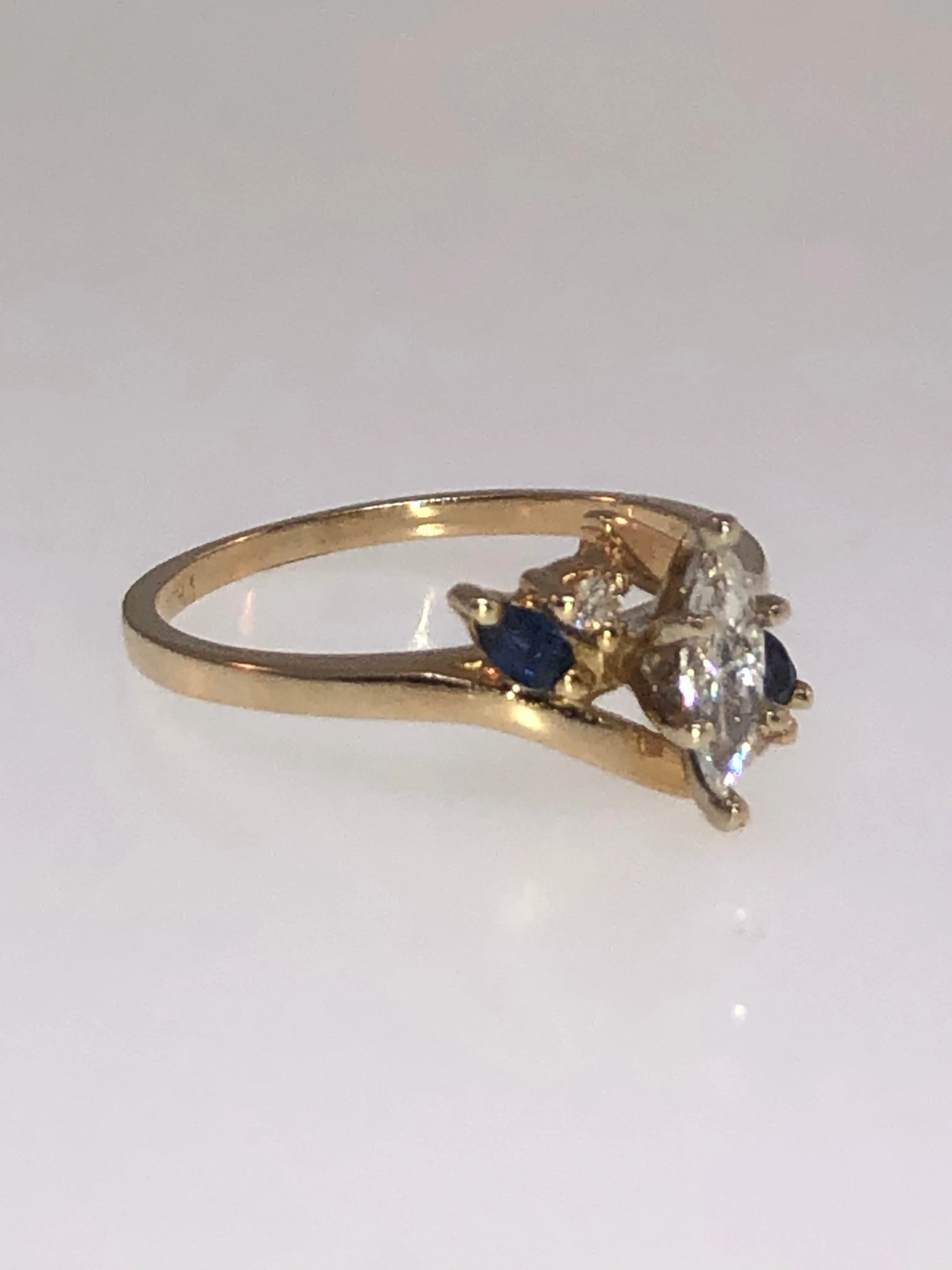 14K Yellow Gold Diamond and Sapphire Ring