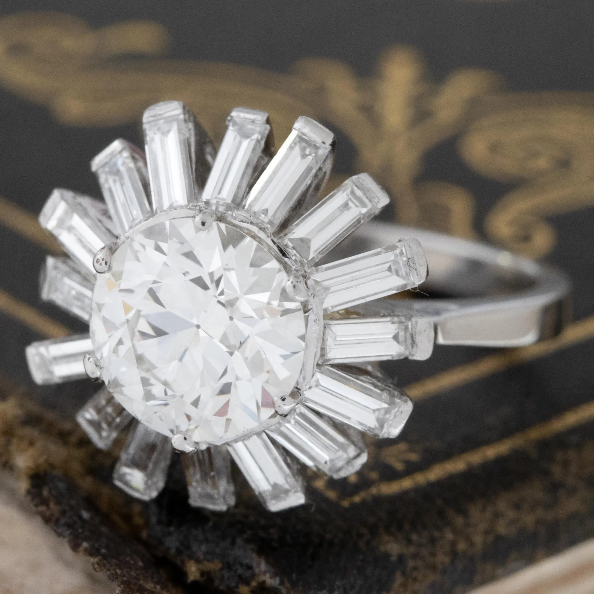 2.91ctw Vintage Old European Cut Diamond Cluster Ring, GIA I SI