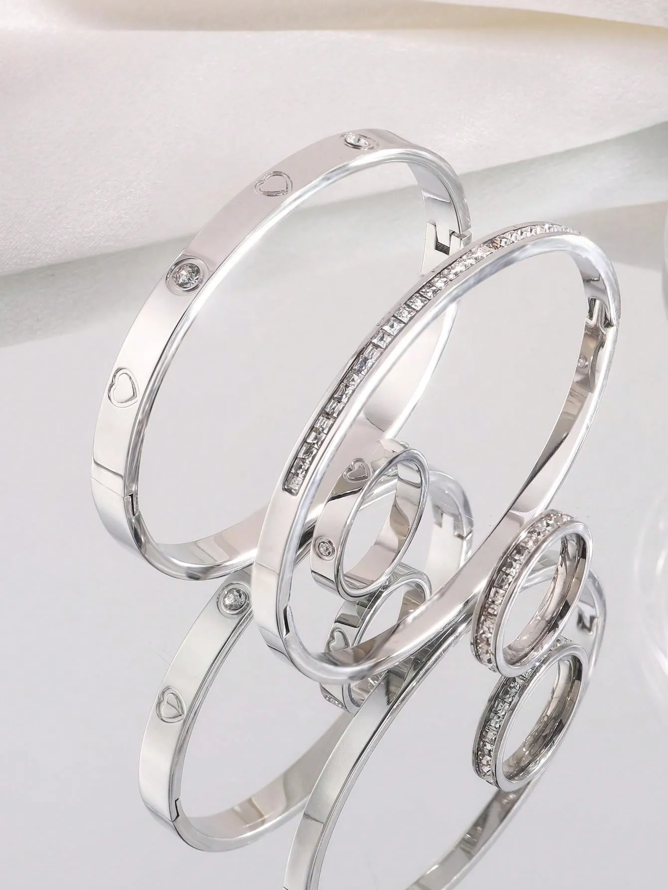 4Pcs Stainless Steel Love Bangle Rings