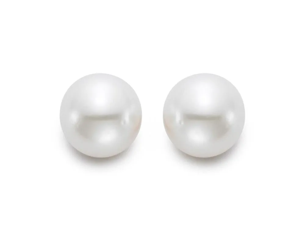 6.5-7mm Akoya Pearl Stud Earrings