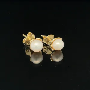 9ct Gold Petal Pearl Studs