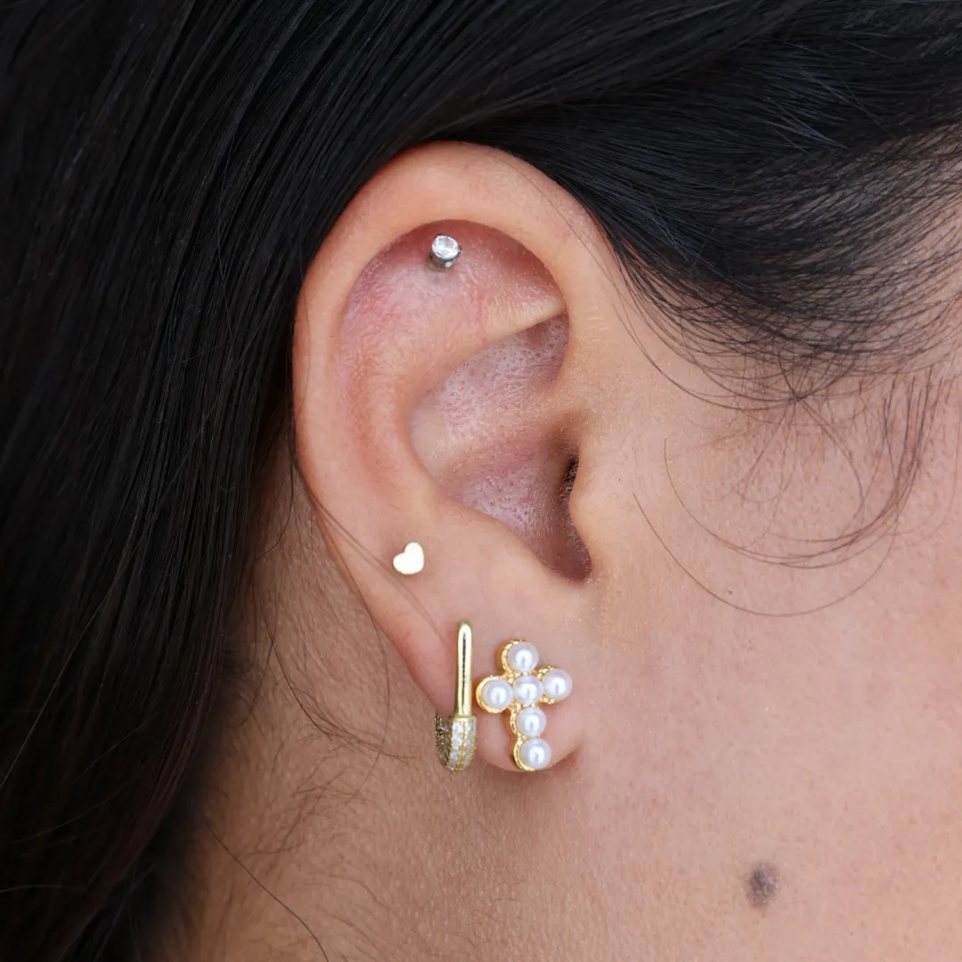 Adeline Pearl &CZ Crystal Stud