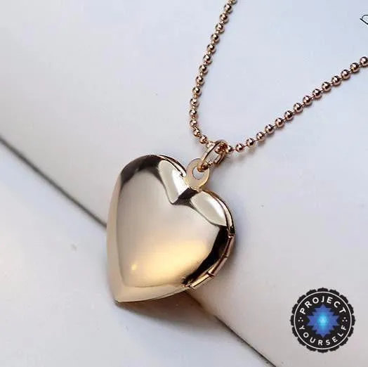 Adorable Engraved Paw Heart Locket Pendant Necklaces