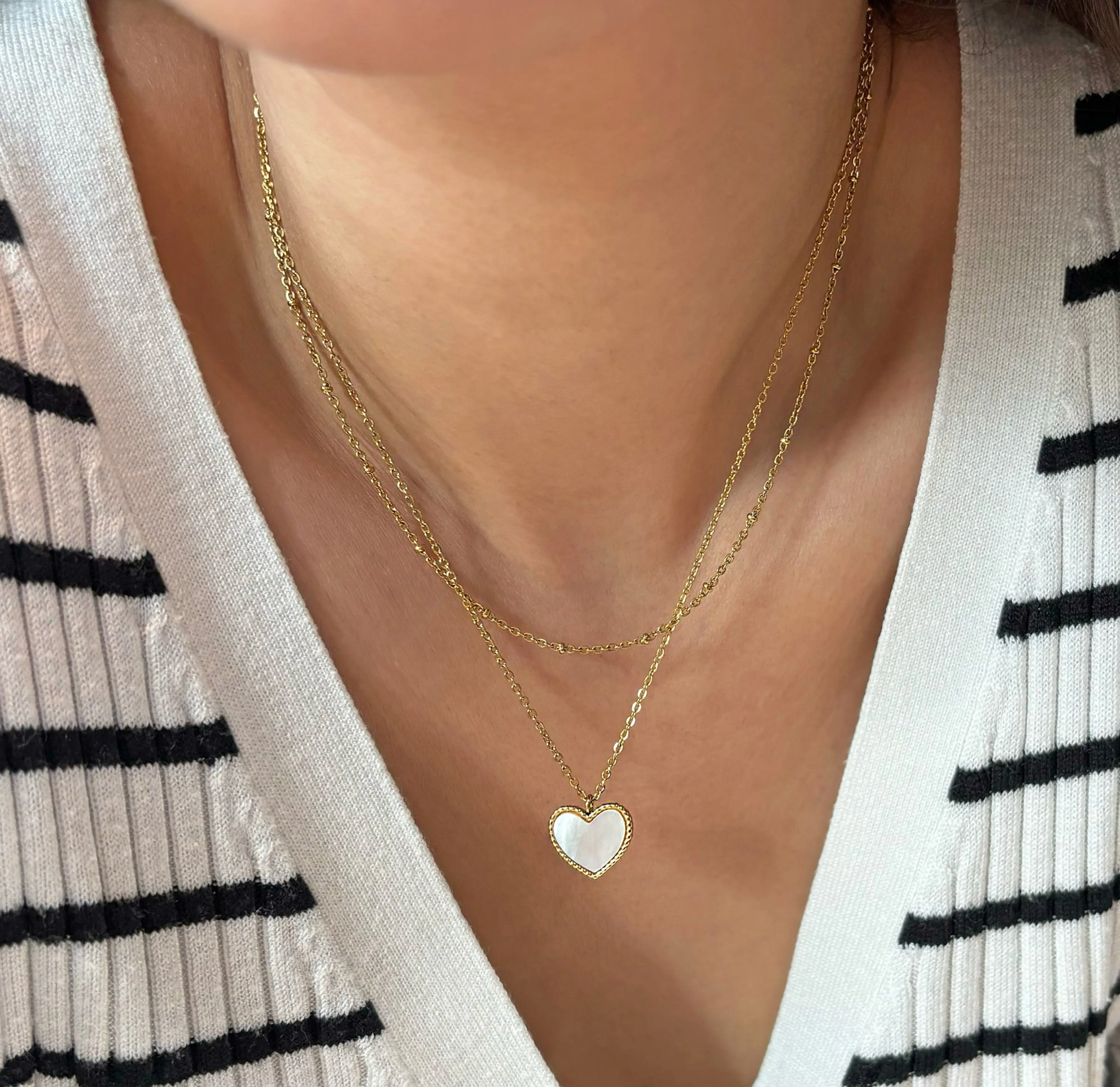 AMIRI HEART PEARL PENDANT NECKLACE
