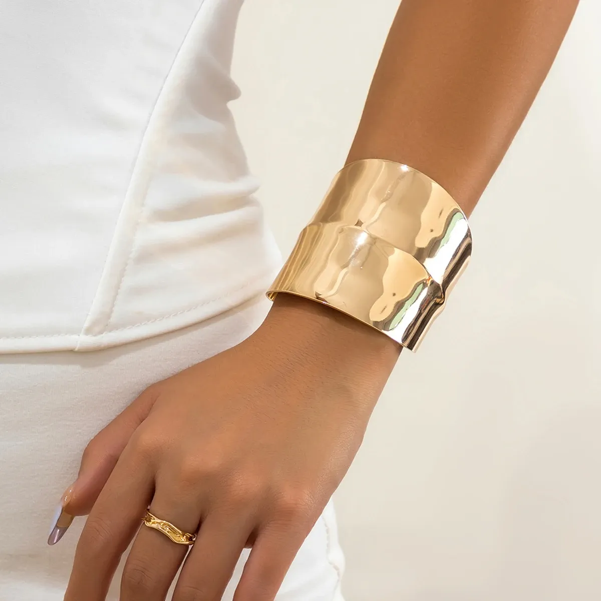 Asymmetric Wide Cuff Open Aesthetic Bracelet