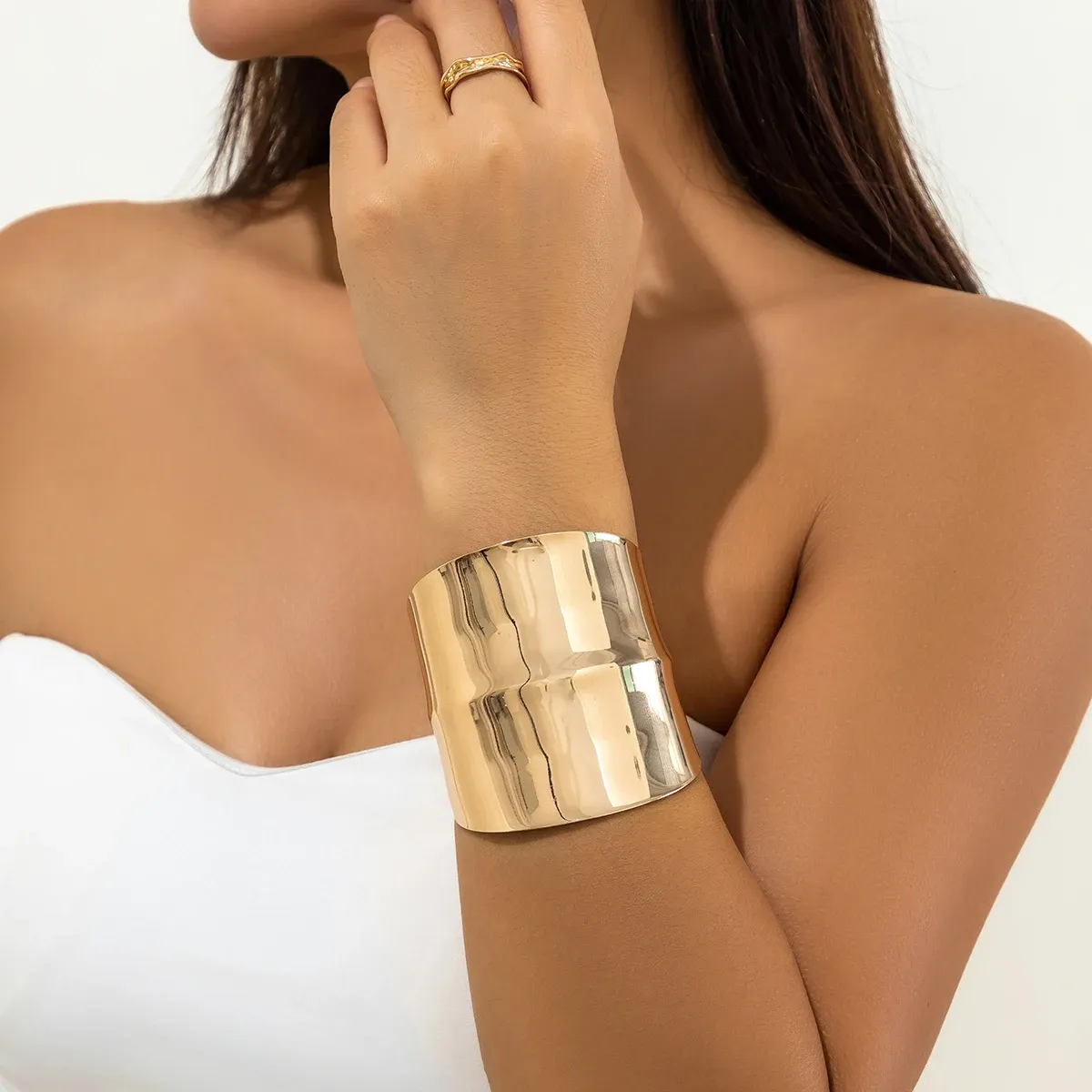 Asymmetric Wide Cuff Open Aesthetic Bracelet