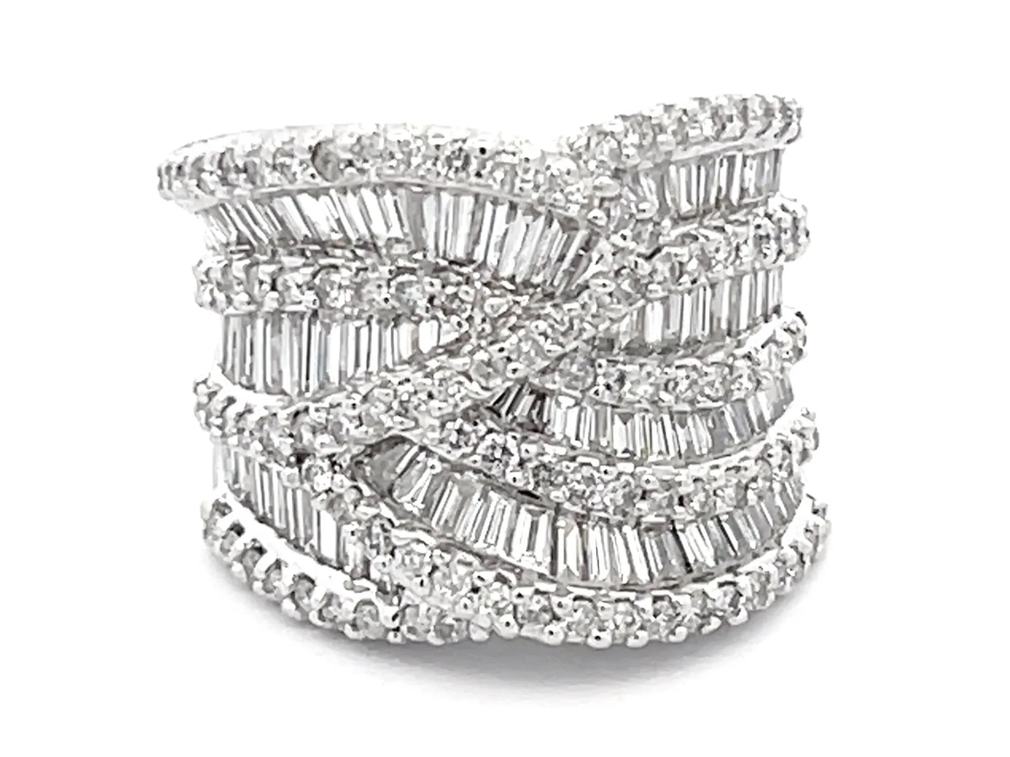 Baguette and Round Diamond Saddle Criss Cross Ring in 18k White Gold