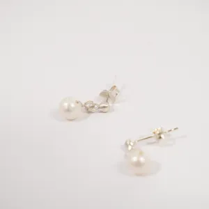 Barely There Gems Pearl Stud Earrings