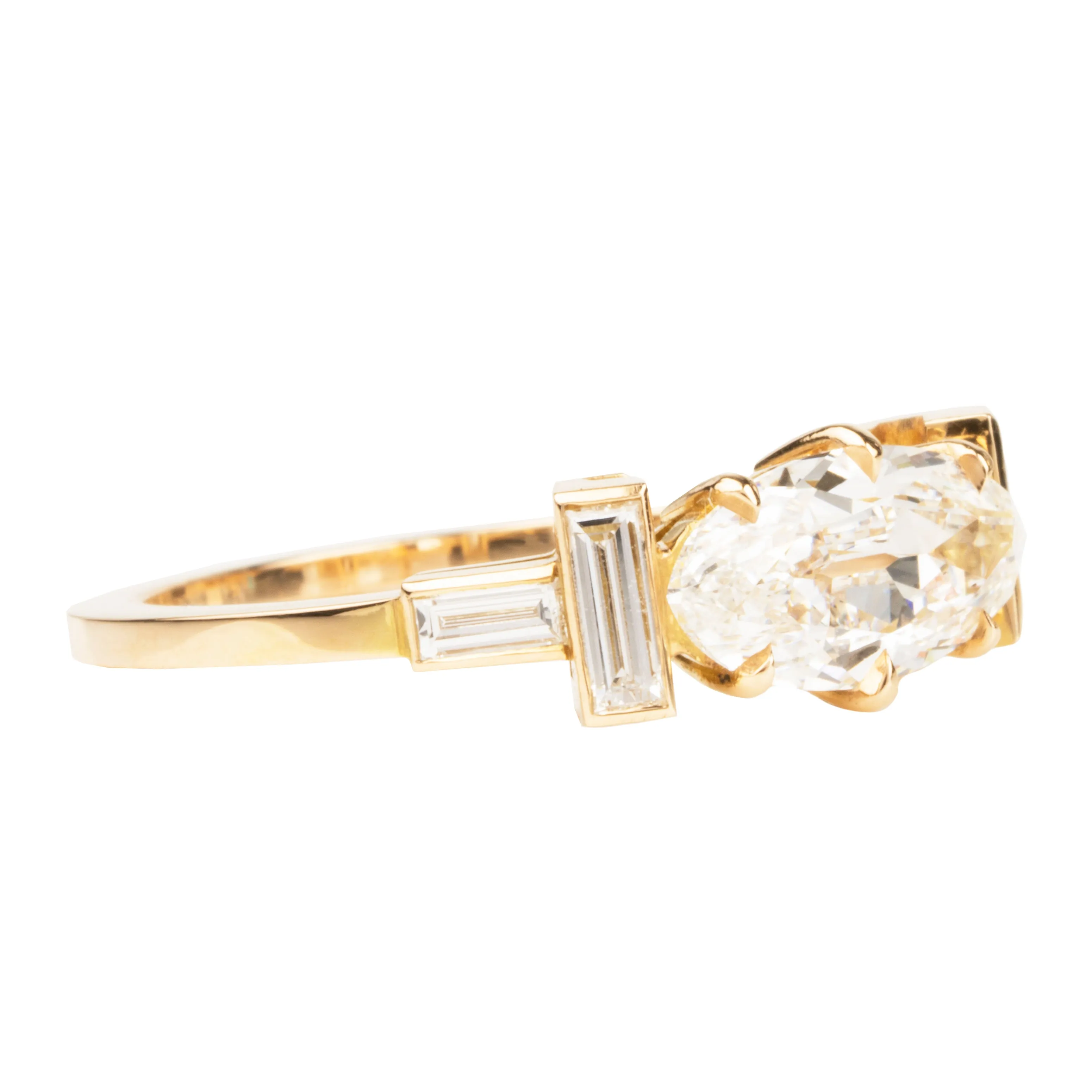 Bell & Bird Moval Diamond Ring