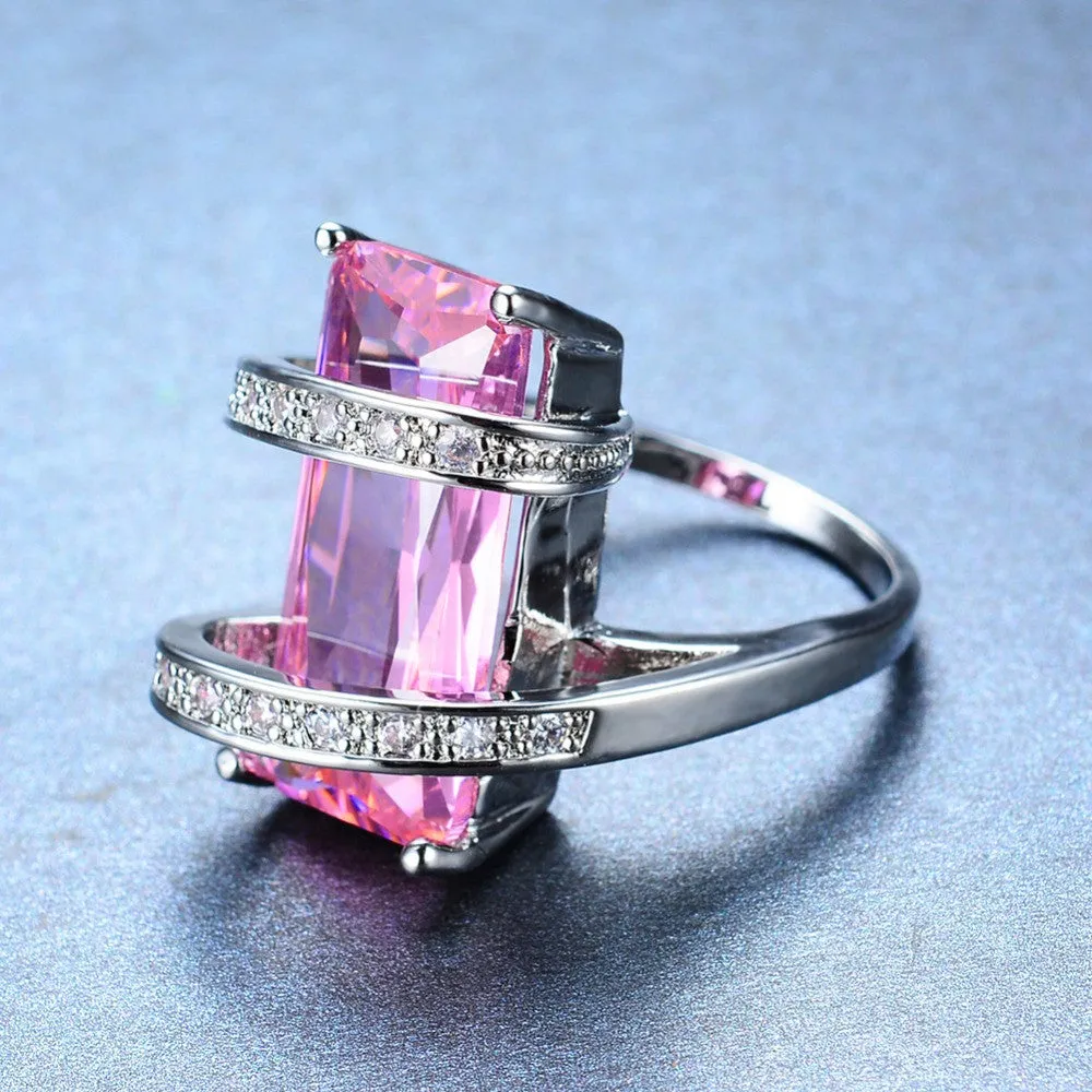 Big Geometric Female Ring Cute Princess Cut Pink Ring New Fashion White Gold Filled Jewelry Promise Engagement Ring