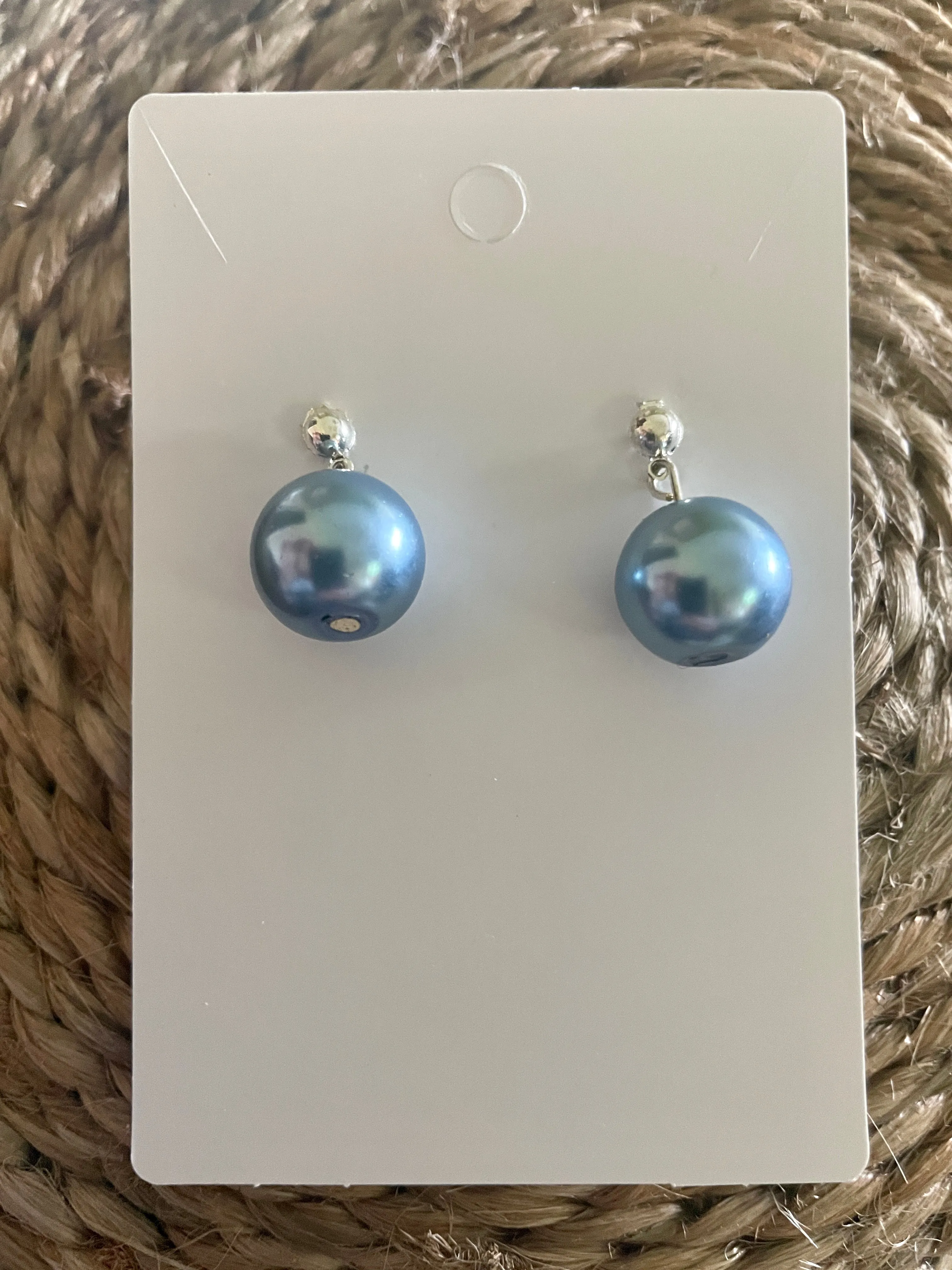 Blue pearl stud earrings