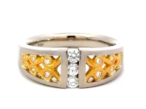 Brilliant Cut Vertical Diamond Row Ring 18K and 24K Yellow and White Gold