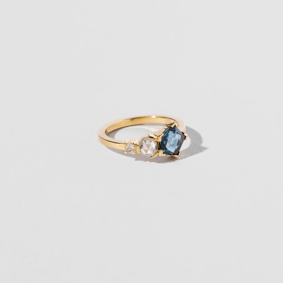 Caerus Ring