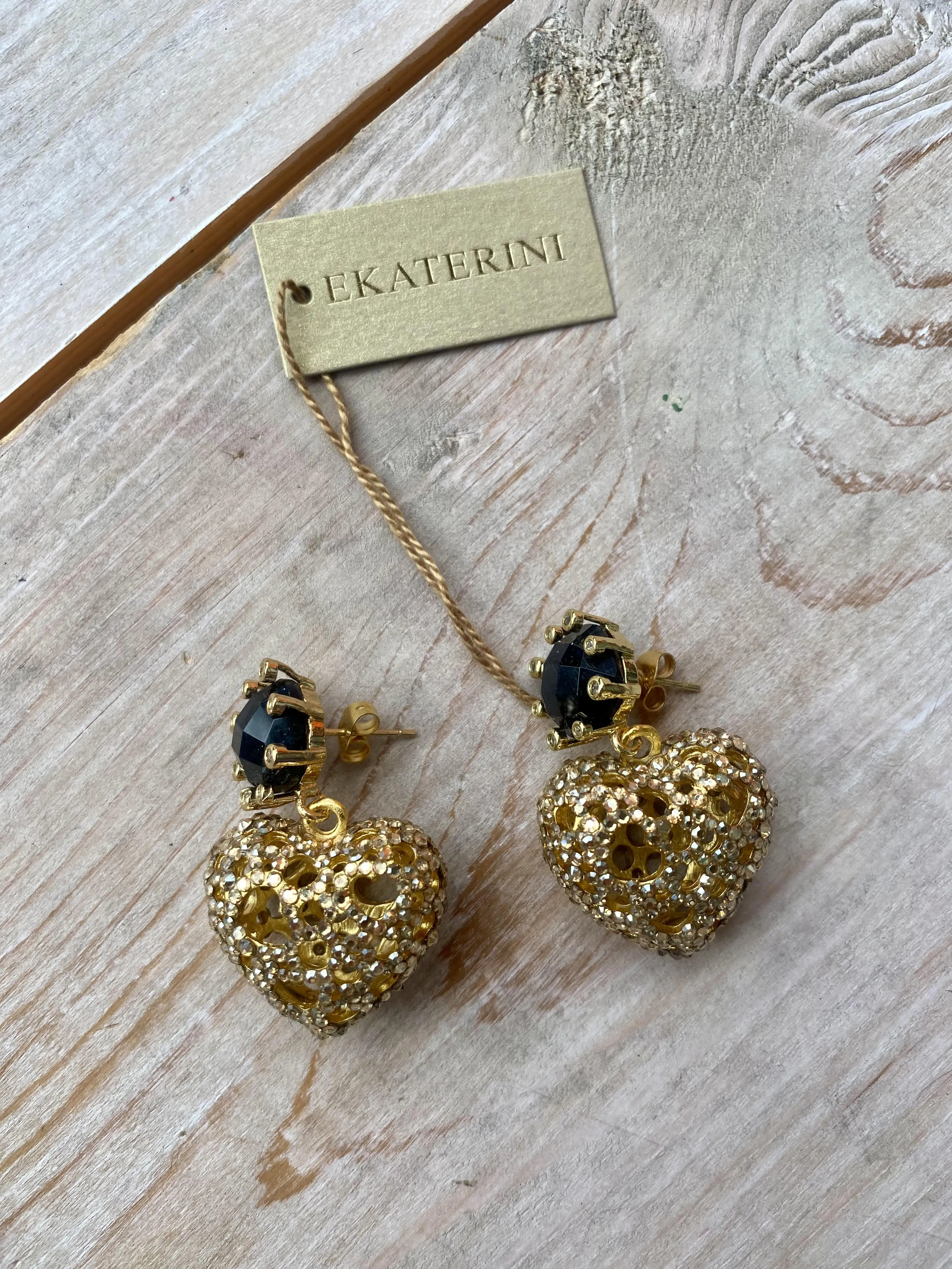Cara Heart Earrings