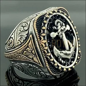 Chevalière homme ancre de marin artisanale orné de broderies