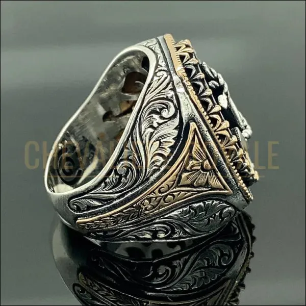 Chevalière homme ancre de marin artisanale orné de broderies