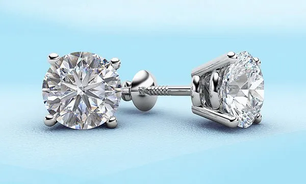 Classic Four Prong Diamond Diamond Studs with 0.76 ct.(finished) 4.6mm