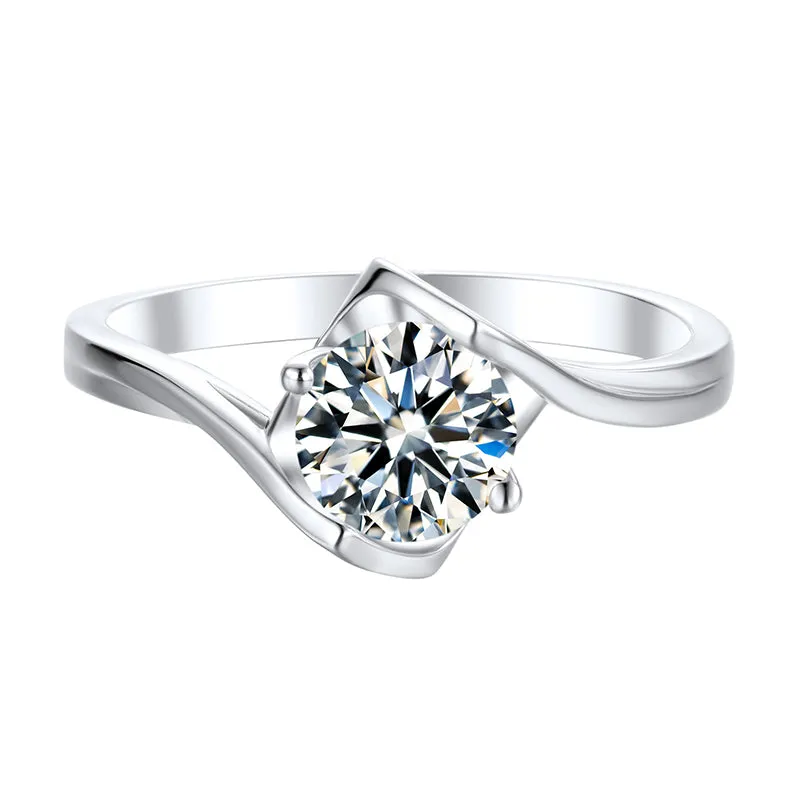 Classic Round Cut Moissanite Diamond Angle Solitaire Rings