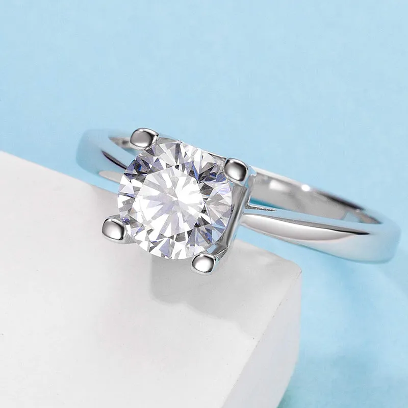 Classic Round Cut Moissanite Diamond HWLetter Solitaire Ring