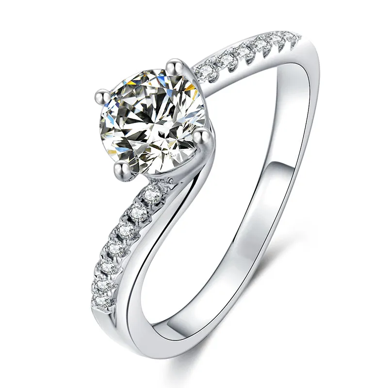 Classic Round Cut Moissanite Diamond Twist Ring