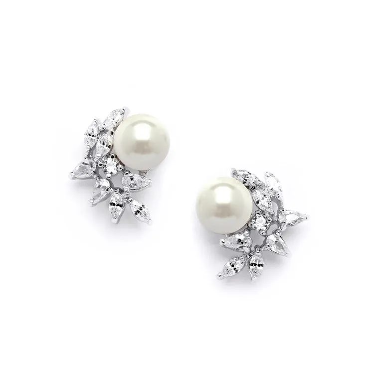 Crescent Stud Earrings