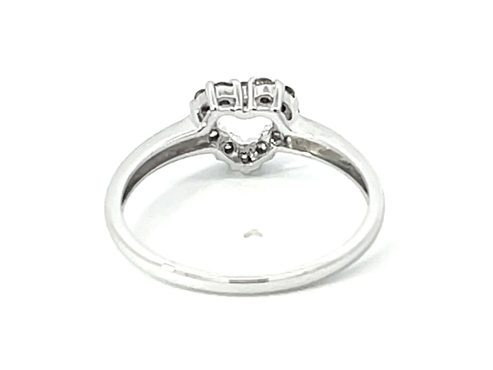 Diamond Heart Ring in 14k White Gold
