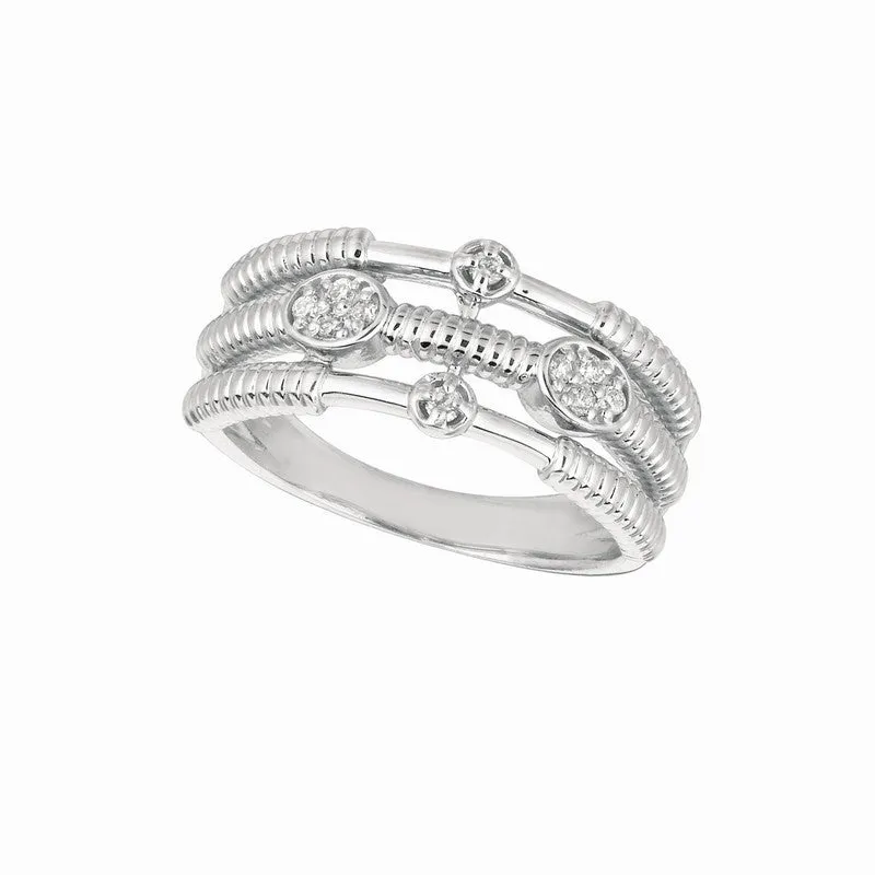 DIAMOND OVAL RING 14K GOLD (0.11 CTW)
