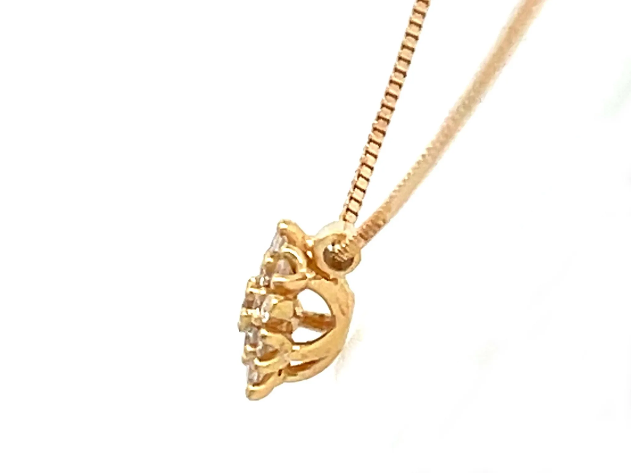 Diamond Star Necklace in 18k Yellow Gold