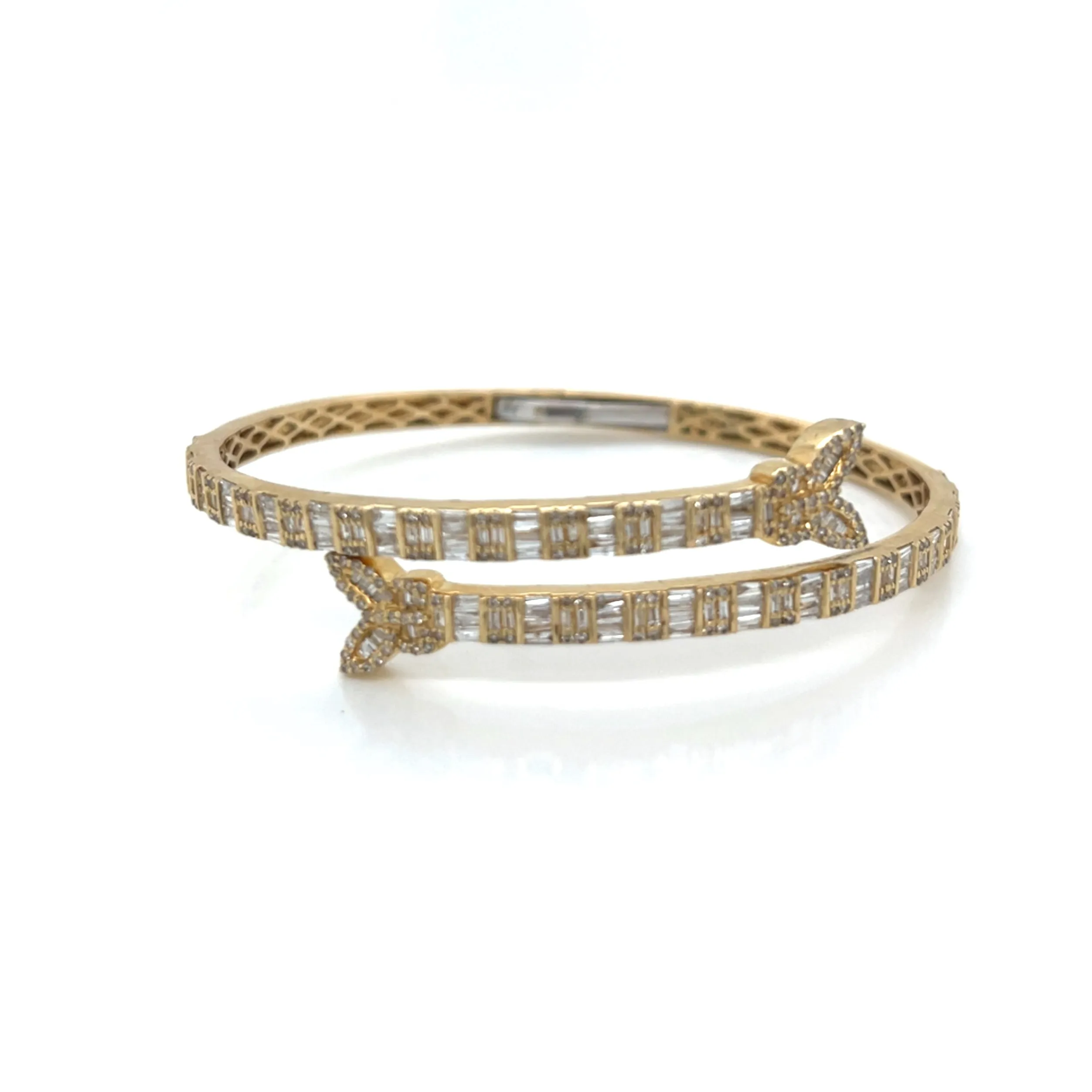 Double Butterfly 17.5mm 10k Gold 3.04ct Natural Diamond 7" Bracelet Bangle - SBR20997