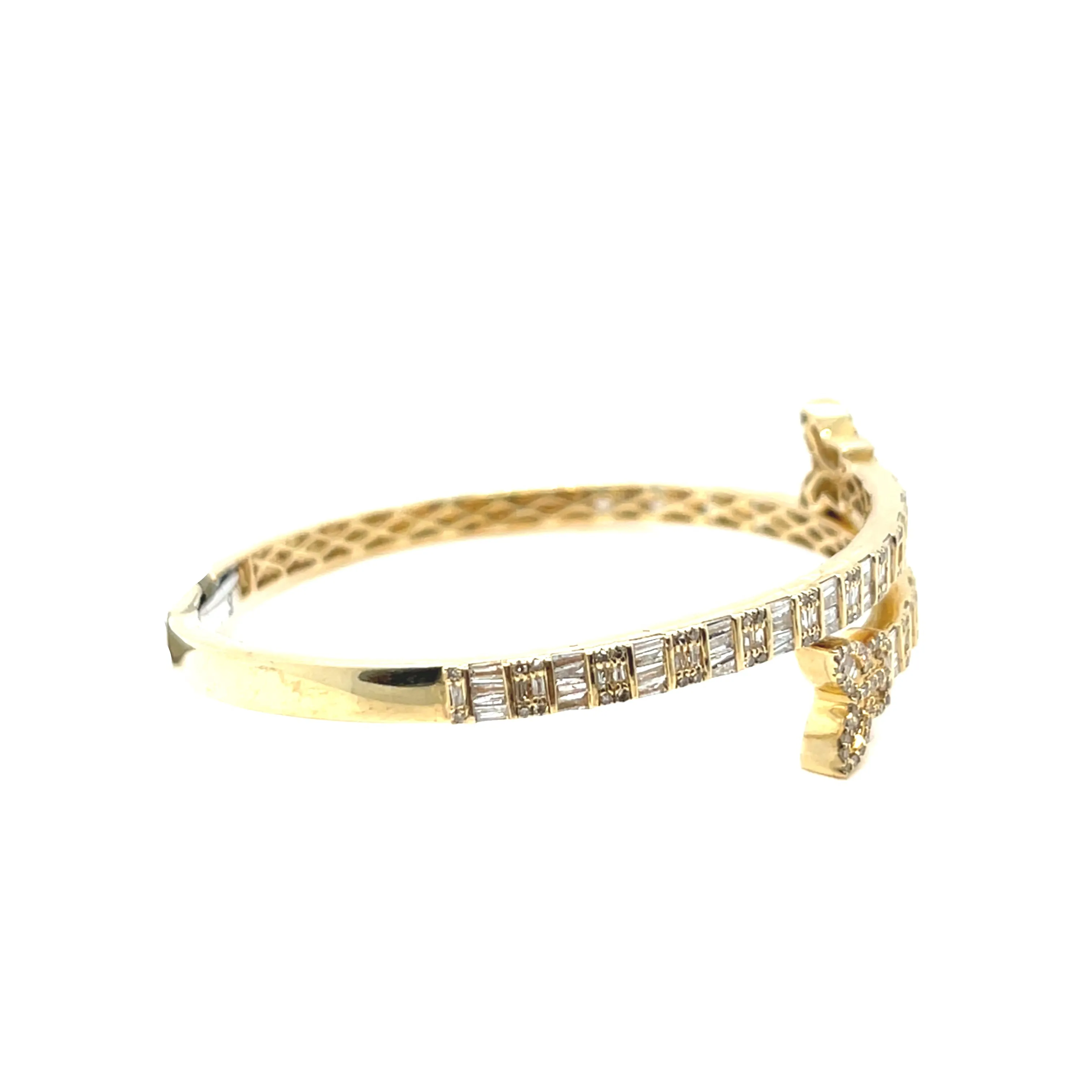 Double Butterfly 17.5mm 10k Gold 3.04ct Natural Diamond 7" Bracelet Bangle - SBR20997