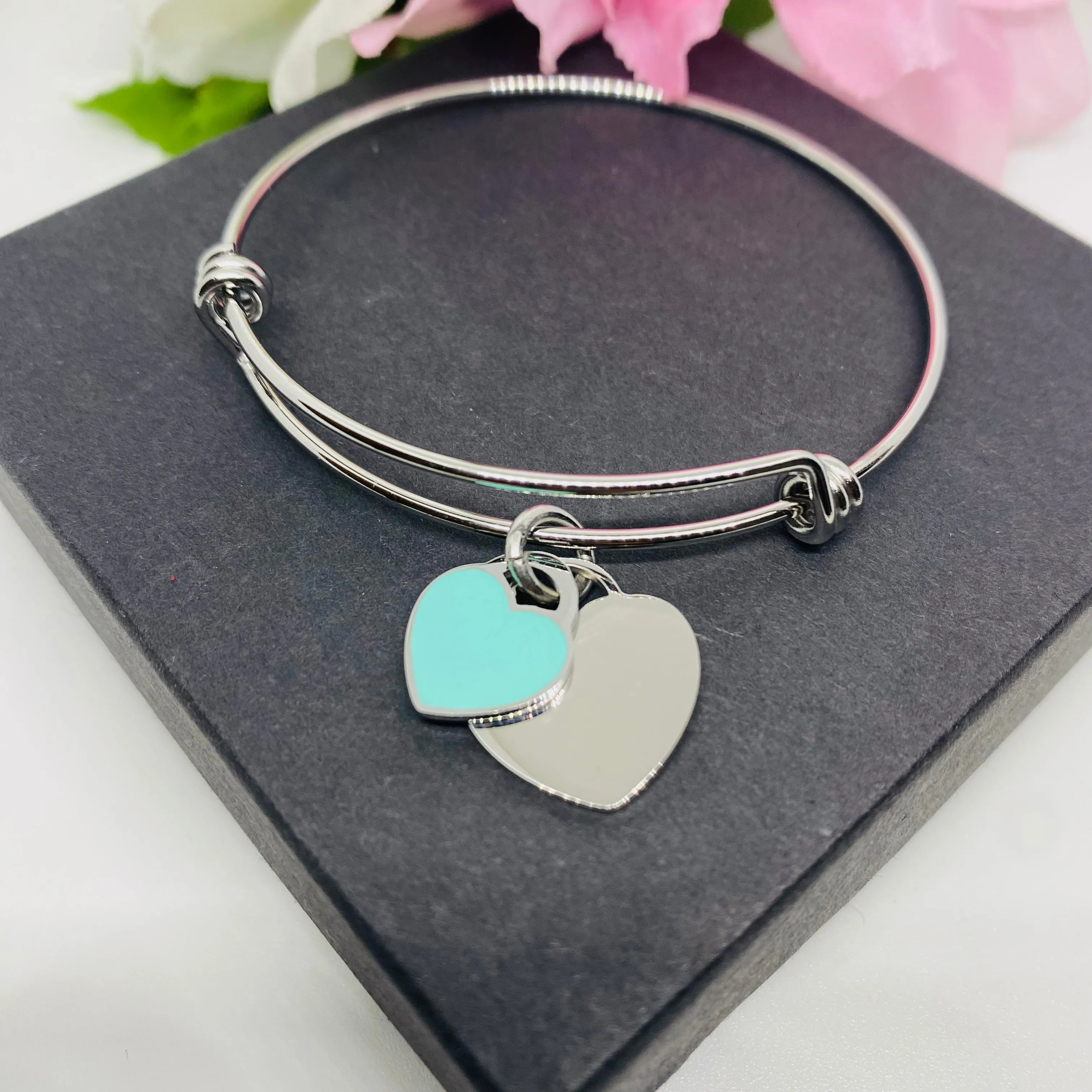 Double heart bracelet (green)
