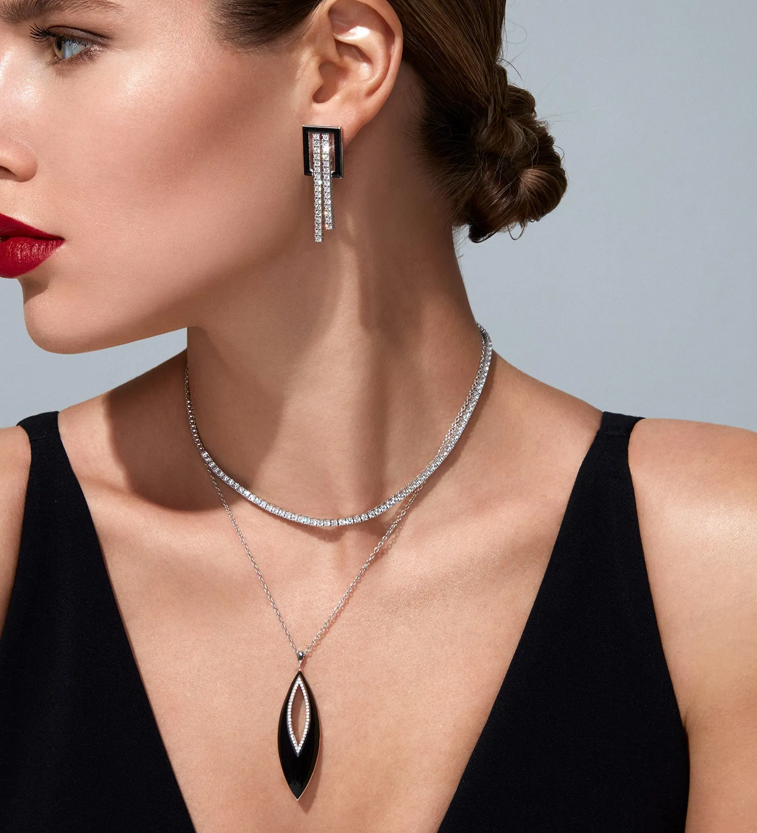 ELLIPSE NECKLACE