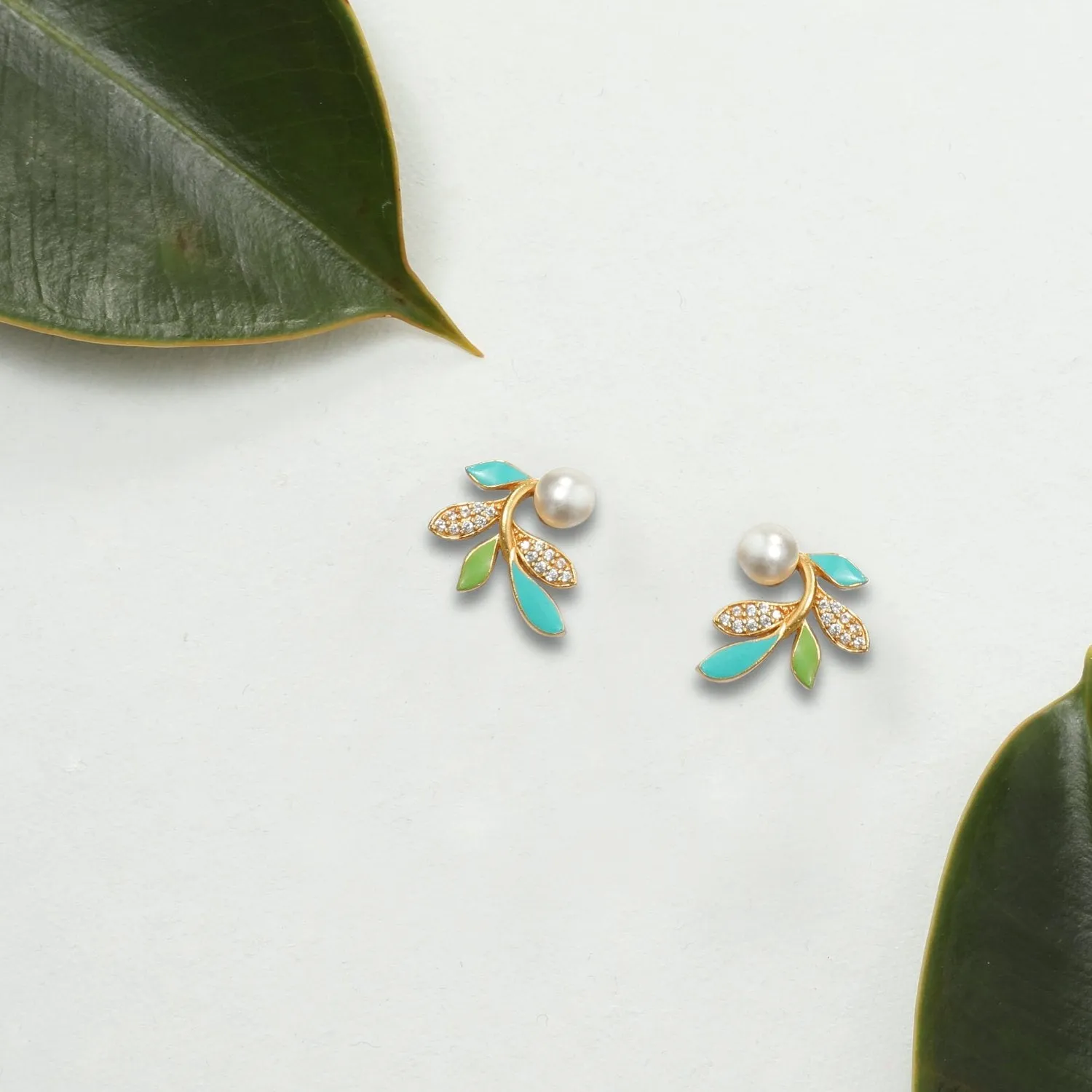 Eriha Pearl Delicate Green Leaf Stud Earrings