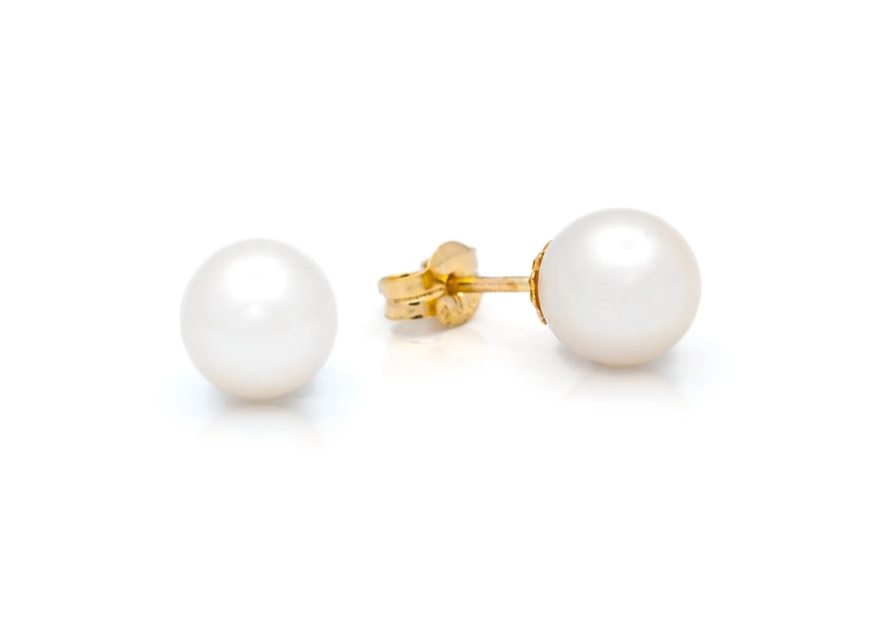 Fresh Water Pearl Stud Earrings 8mm