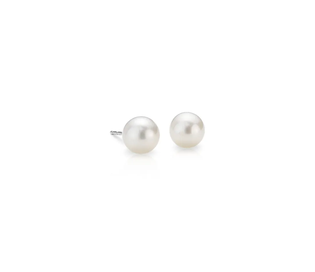 Freshwater Cultured Pearl Stud Earrings 5MM
