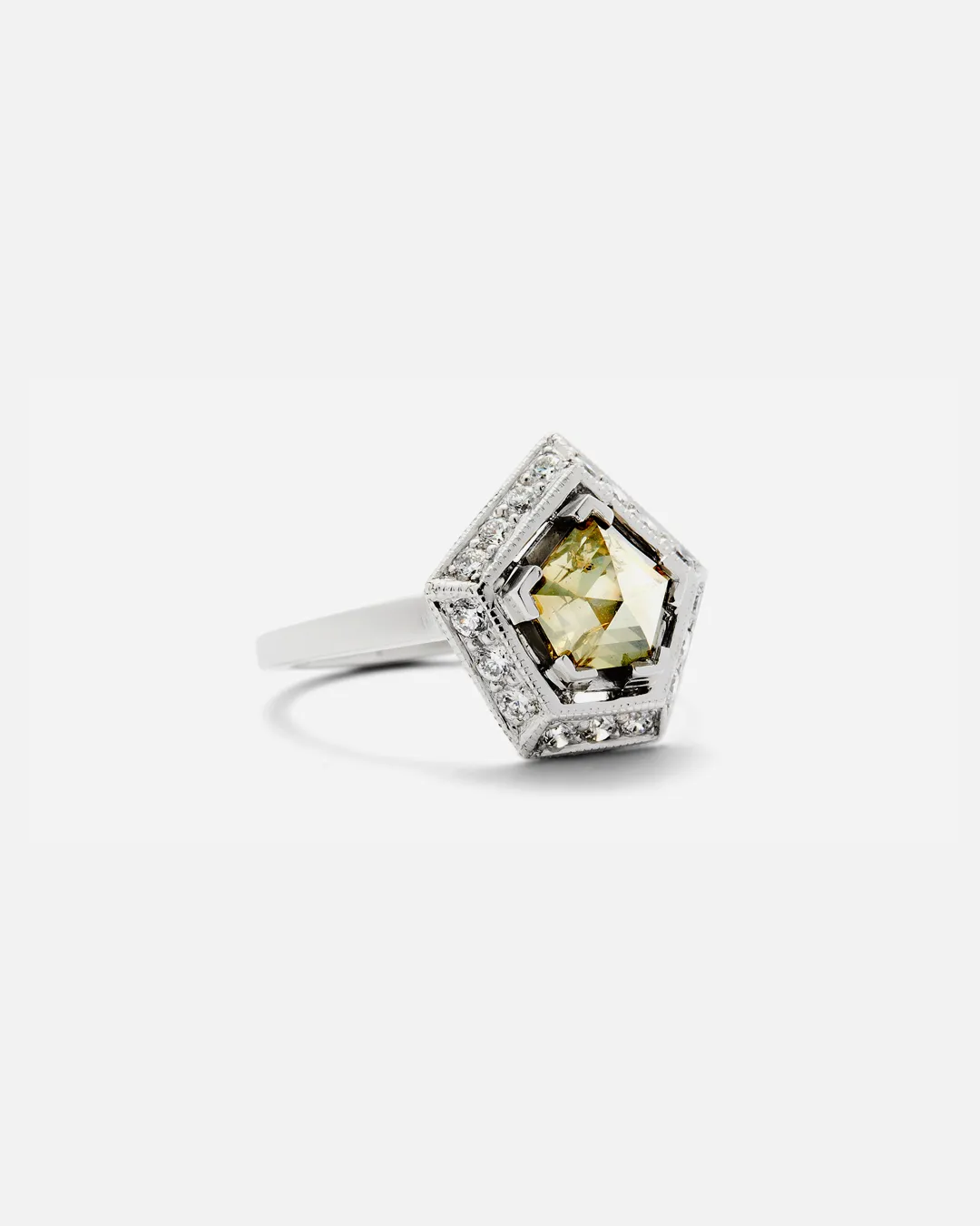 Geo Halo / 0.70ct