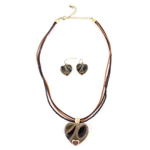 GOLD MULTI COLOR BLACK AND BROWN HEART PENDANT NECKLACE SET  #WS24001S62 (SHBC9)