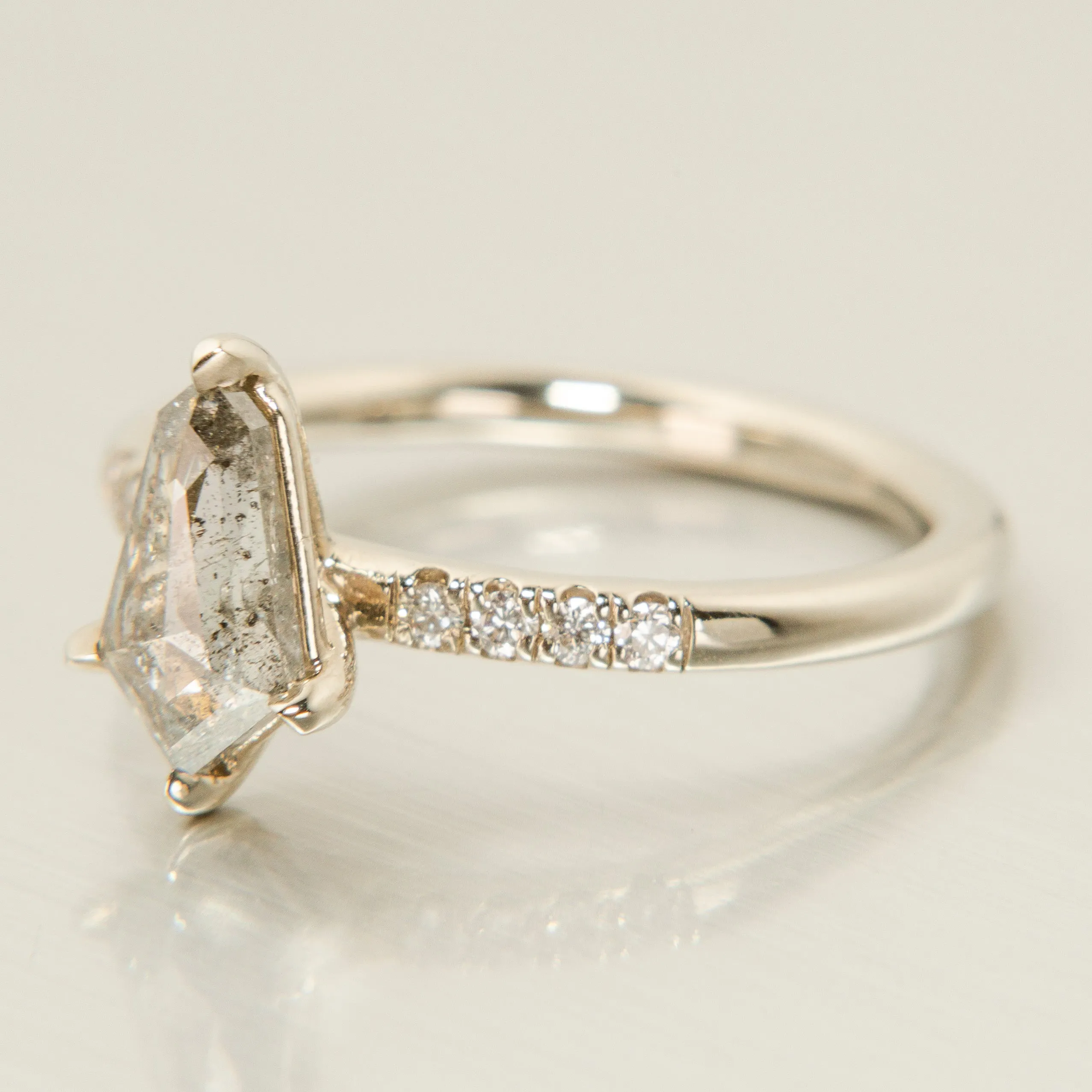 Kite Solitaire - Salt   Pepper Diamond in 14k White Gold