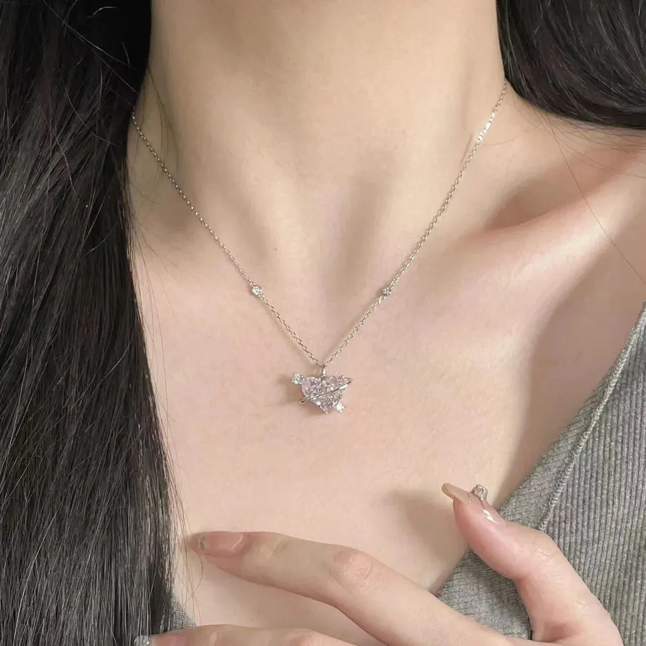 Love Heart Silver Necklace For Women Elegant Fashion Punk Party Pendant Chain Birthday Gift Sweet Accessories Charm Jewelry