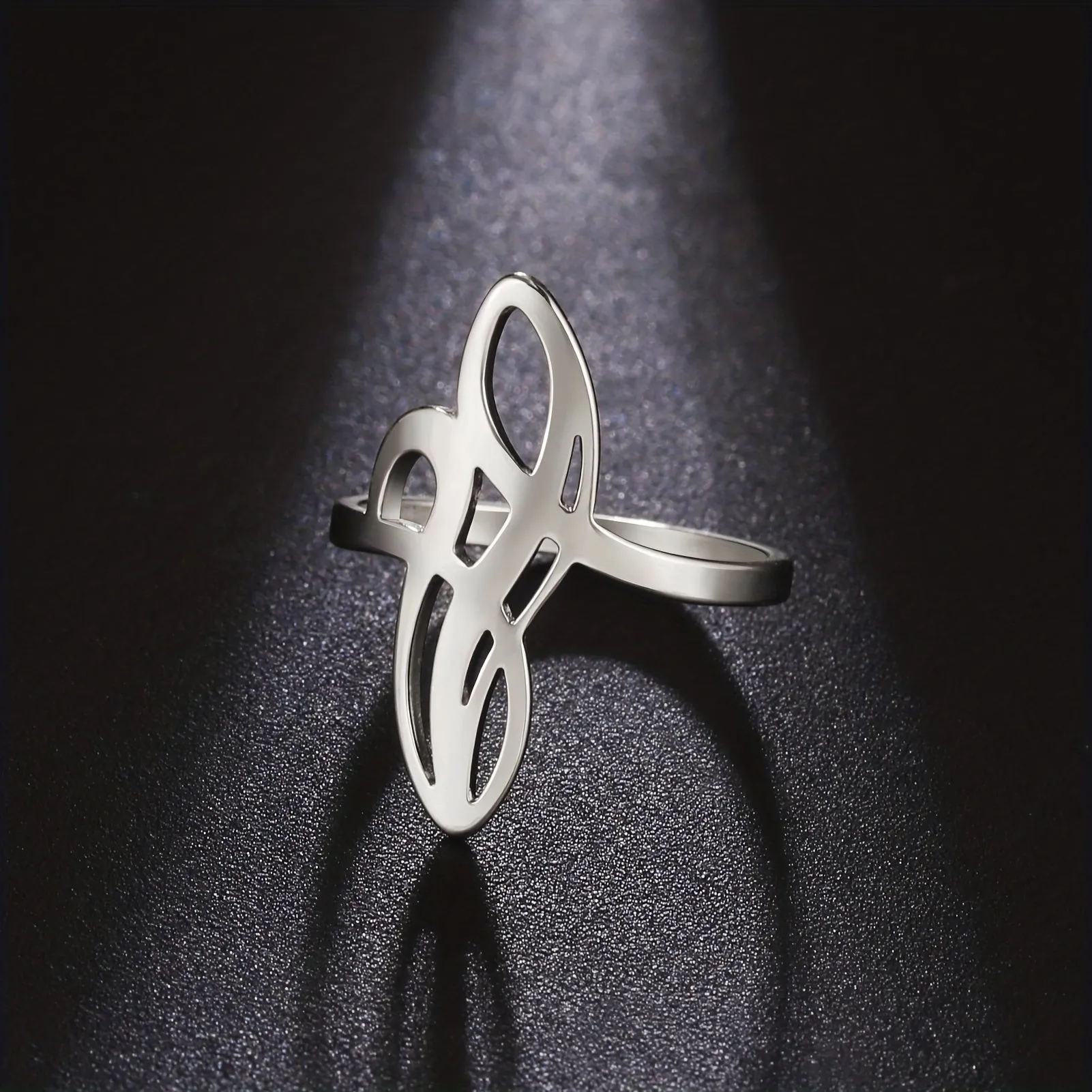 Men's Golden Steel Hollow Out Twist Ring Stainless Steel Wedding Jewelry