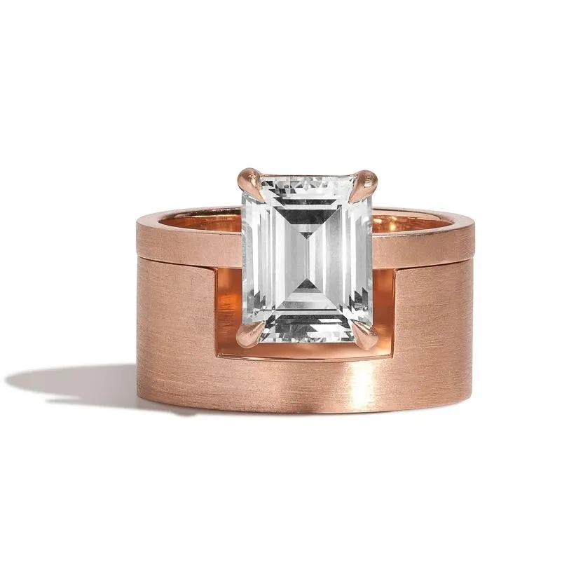 Mid-Century Kahn Emerald Ring with Cigar Band